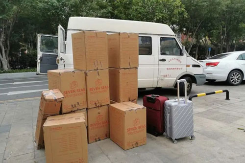 木鱼镇行李托运公司